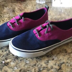 Women’s Sperry topsider sneaker